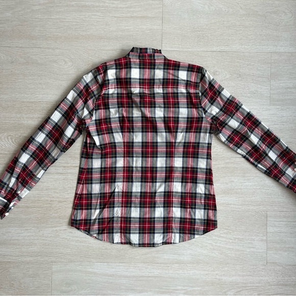 J.Crew red cotton button down shirt. Red, black, and white flannel. 100% cotton. - Picture 4 of 5